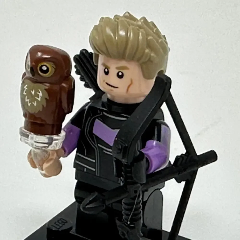 LEGO Marvel MCU Minifigure Hawkeye Clint Barton Bow Quiver Owl Series 2 71039